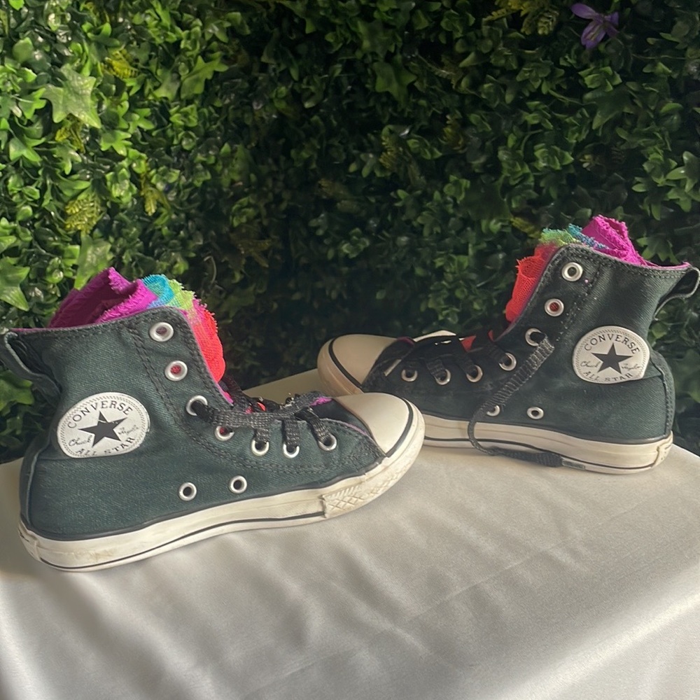 Girls tulle tongue converse black high tops